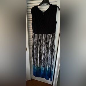 Gently Used AB Studio, black, white, and blue maxi dress in size large